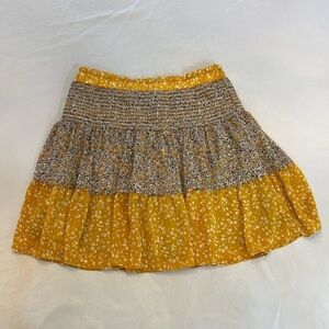 BANANA REPUBLIC Above The Knee Floral Sun Shirt, Size Small.